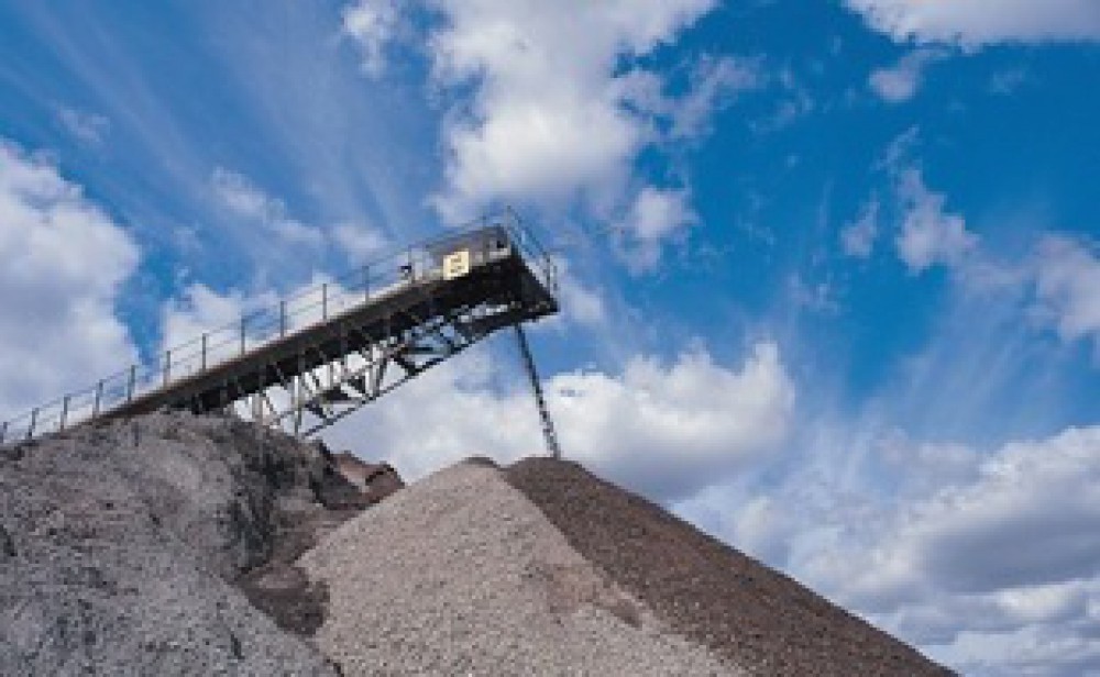 Преобразователь частоты Mining Drive для горнодобывающей промышленности | Специализированные решения | официальный сайт Danfoss Россия